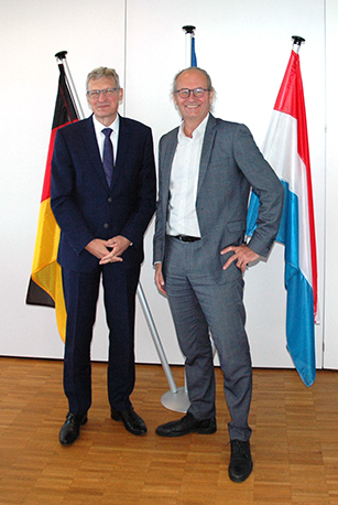 (de g. à dr.) Stephan Toscani, président du Landtag de Sarre ; Claude Turmes, ministre de l’Aménagement du territoire