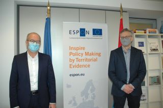 Claude Turmes accueille le nouveau directeur du GECT ESPON, centre d’excellence européen pour l’aménagement du territoire basé à Luxembourg 